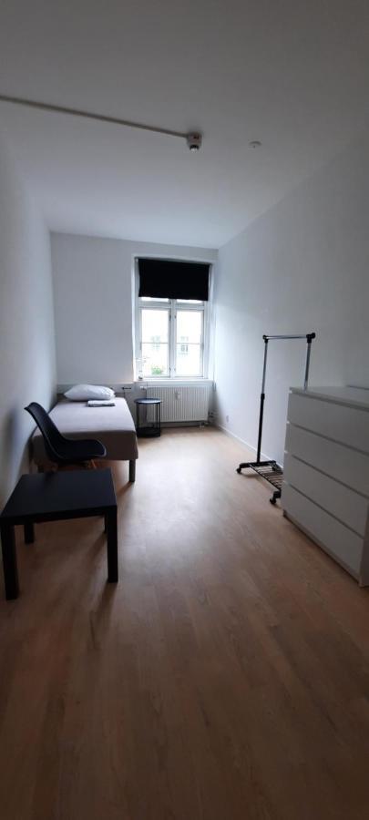 Private Room In A Shared Apartment Οντένσε Εξωτερικό φωτογραφία