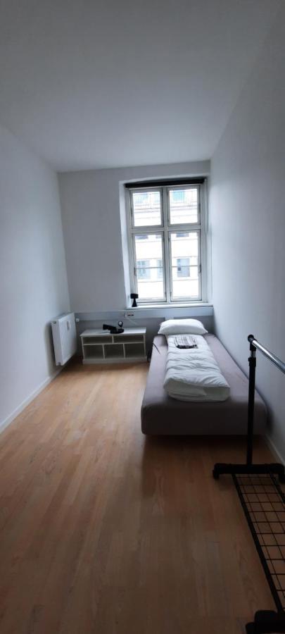 Private Room In A Shared Apartment Οντένσε Εξωτερικό φωτογραφία